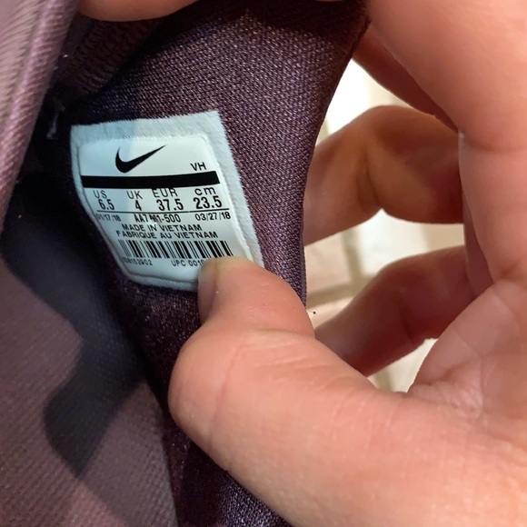 Nike Renew Purple Shoes - Picture 2 of 11